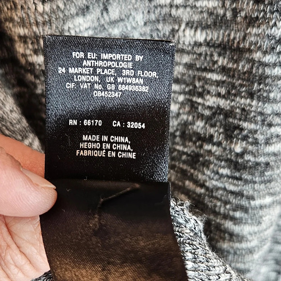 Moth Anthropologie Womens Black & Ivory Marbled Turtle Neck Sweater Sz S - Picture 15 of 16